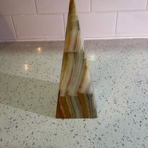Polished, Banded Onyx Pyramid 6”